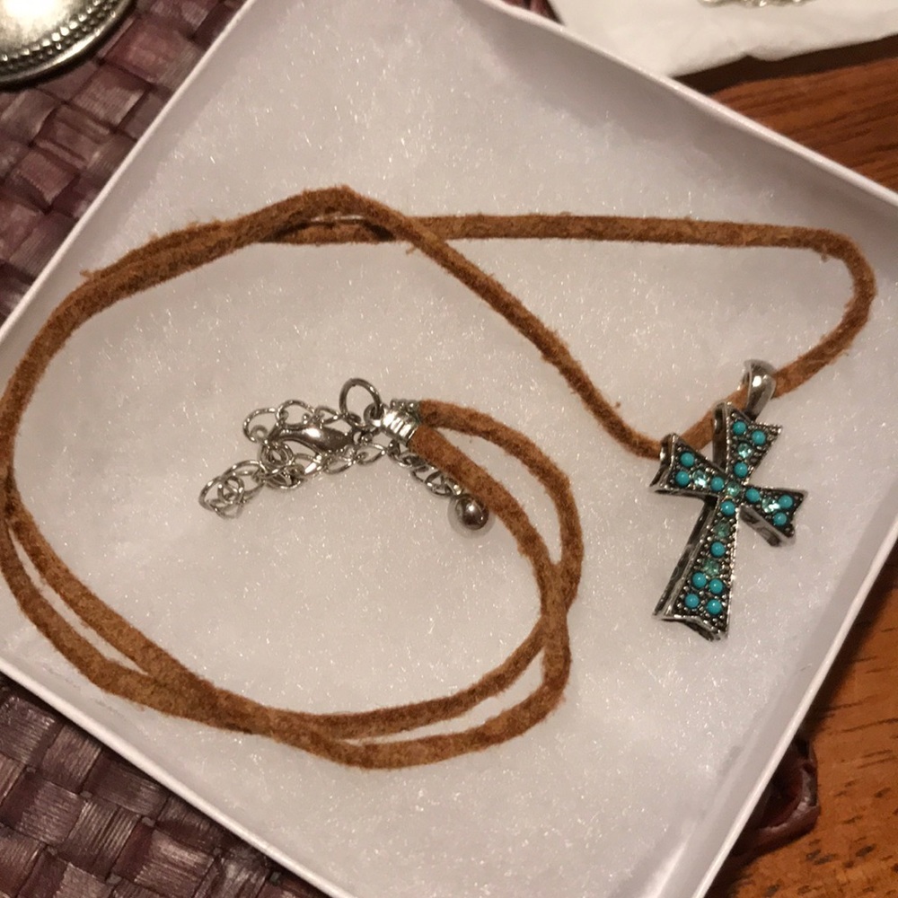 **4 for $30**Leather and turquoise necklace!